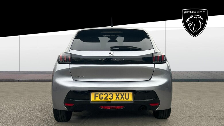 Peugeot 208 1.2 PureTech 100 Allure Premium + 5dr Petrol Hatchback